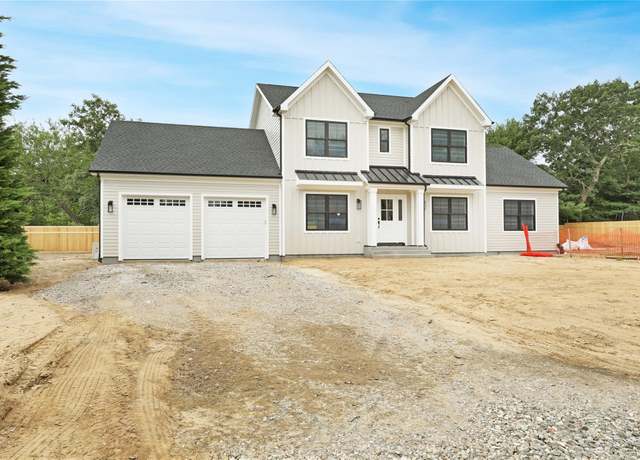 Property at 1 Summit Blvd, Westhampton, NY 11977, 5 beds, 3.5 baths
