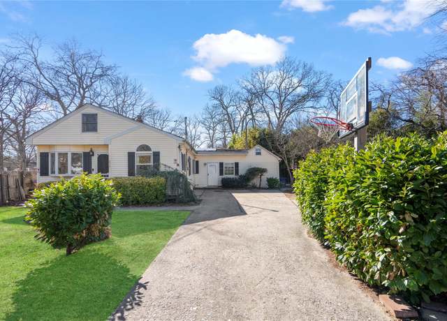 Property at 254 Laurelton Dr, Mastic Beach, NY 11951, 4 beds, 3 baths