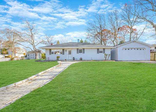 Property at 65 Propose Rd, Shirley, NY 11967, 3 beds, 1 bath