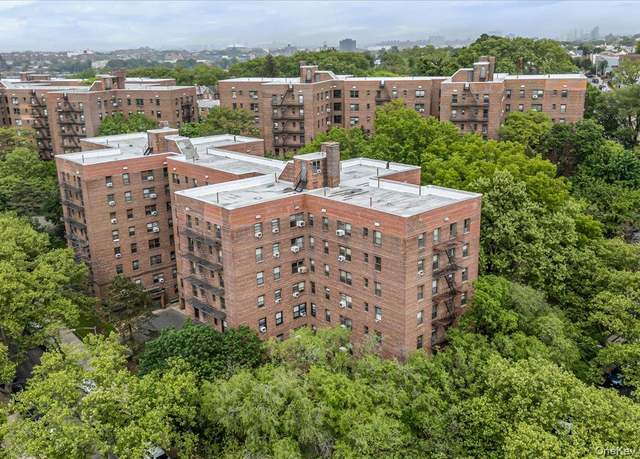 Property at 62-15 53rd Ave Unit LGD, Maspeth, NY 11378, 2 beds, 1 bath