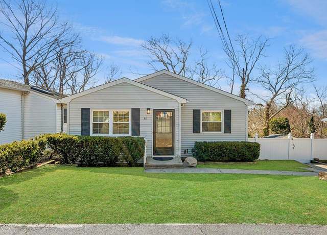Property at 60 Park Dr, Rocky Point, NY 11778, 2 beds, 1 bath