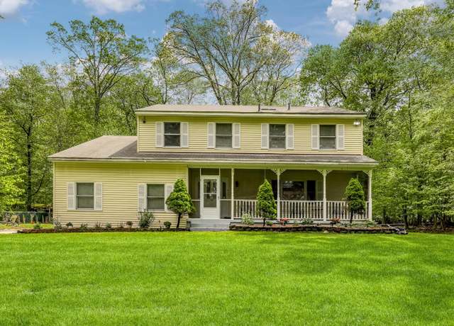 Property at 54 Greenridge Way, Spring Valley, NY 10977, 4 beds, 3.5 baths