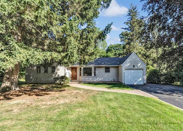 Property at 24 Summerset Dr, Smithtown, NY 11787, 3 beds, 2 baths