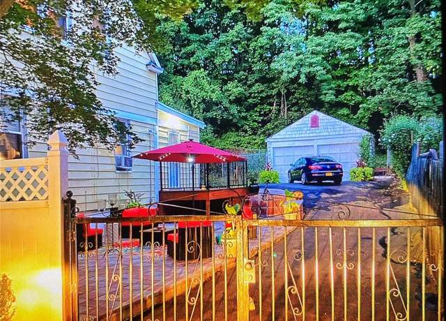Property at 14 Touissant Ave, Yonkers, NY 10710, 3 beds, 1.5 baths