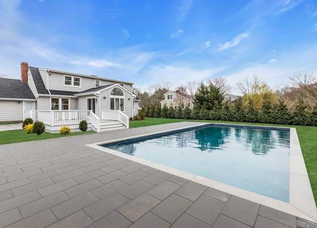 Property at 845 Rosewood Dr, Mattituck, NY 11952, 4 beds, 2 baths