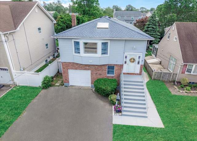 Property at 3832 Hickory St, Seaford, NY 11783, 5 beds, 4 baths