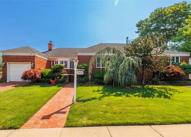 Property at 3458 Frederick St, Oceanside, NY 11572, 5 beds, 3 baths