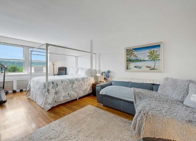 Property at 440 Warburton Ave Unit 6F, Yonkers, NY 10701, 2 beds, 1 bath