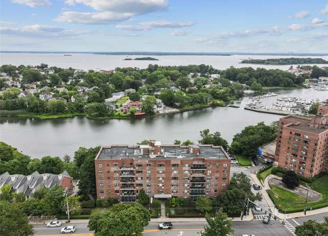 Property at 266 Pelham Rd Unit 1B, New Rochelle, NY 10805, 2 beds, 1 bath