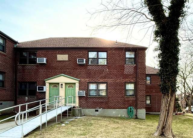 Property at 57-72 246 Cres Unit E-6 lower, Douglaston, NY 11362, 1 bed, 1 bath