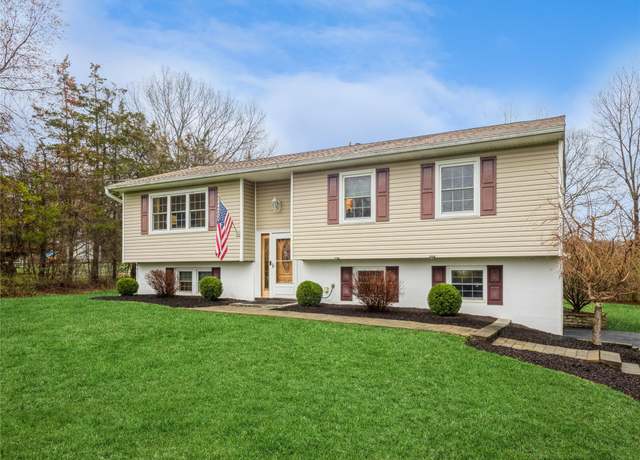 Property at 25 Wright Blvd, Hopewell Junction, NY 12533, 3 beds, 2 baths