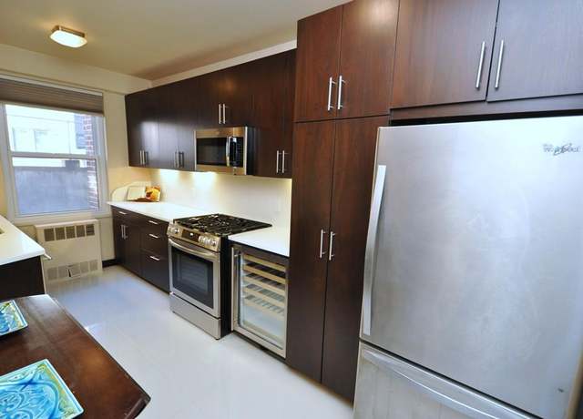 Property at 281 Garth Rd Unit B2K, Scarsdale, NY 10583, 1 bed, 1 bath