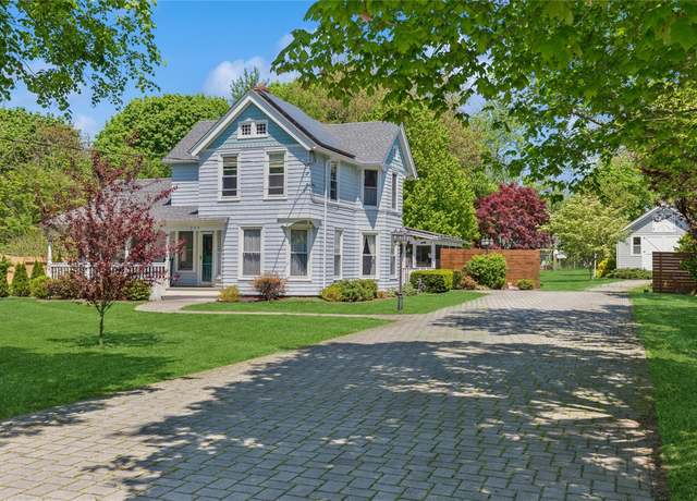 Property at 264 Washington Ave, Jamesport, NY 11947, 3 beds, 2 baths