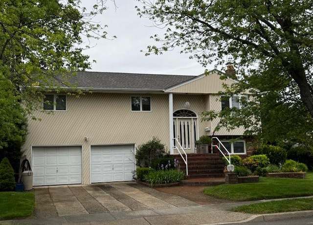 Property at 336 Thompson Ave, Oceanside, NY 11572, 4 beds, 2.5 baths