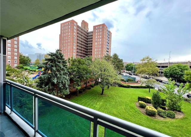Property at 9710 62 Dr Unit 2N, Rego Park, NY 11374, 1 bath