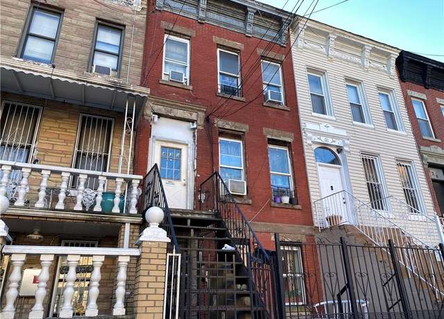 Property at 430 E 144th St, Bronx, NY 10454, 7 beds, 3 baths