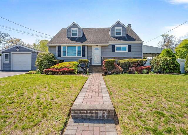 Property at 3159 Ellen Terry Dr, Oceanside, NY 11572, 5 beds, 3 baths