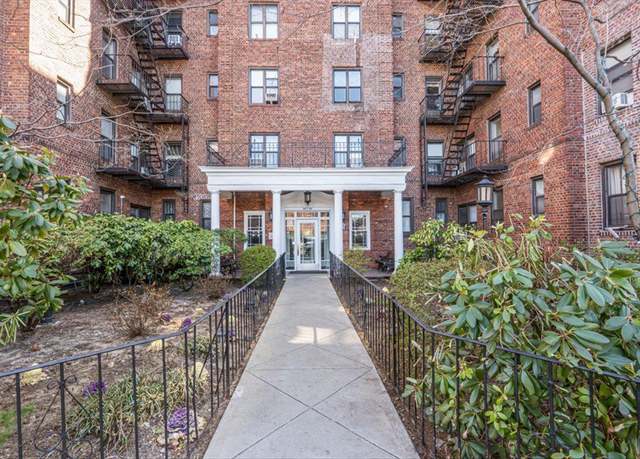 Property at 98-50 67th Ave Unit 5B, Rego Park, NY 11374, 1 bed, 1 bath