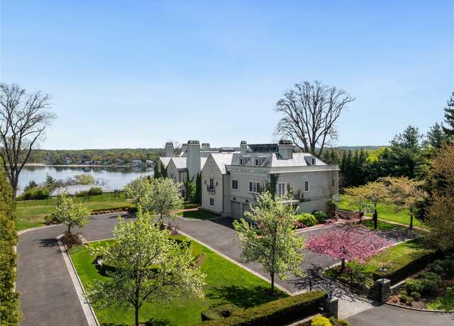Property at 6B Blue Sea Ln, Great Neck, NY 11204, 8 beds, 11.5 baths