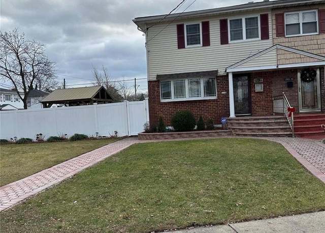 Property at 253-22 147 Ave, Rosedale, NY 11422, 3 beds, 2.5 baths