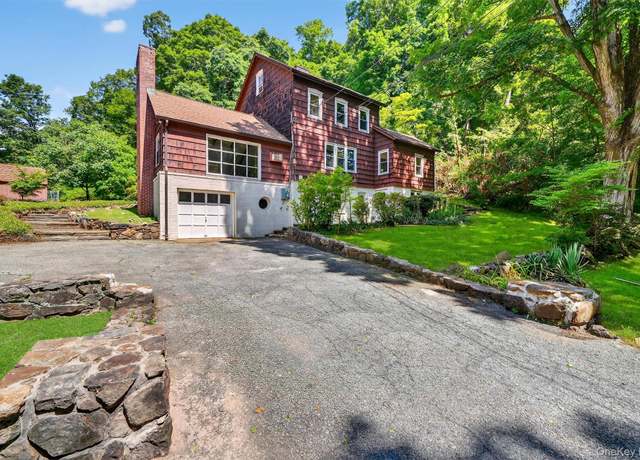 Property at 285 Grand St, Croton-on-hudson, NY 10520, 3 beds, 2 baths