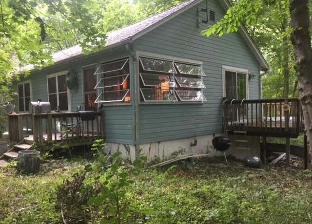 Property at 14 Berry Hl, Putnam Valley, NY 10579, 3 beds, 2 baths
