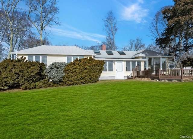 Property at 105 Lockitt Dr, Jamesport, NY 11947, 3 beds, 3 baths