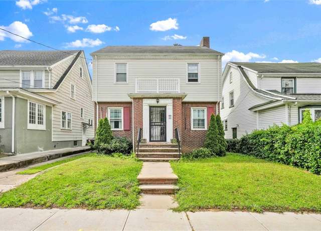 Property at 190-20 103rd Ave, Hollis, NY 11423, 3 beds, 1.5 baths