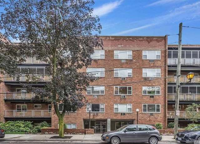 Property at 101 Lincoln Ave Unit 1M, Mineola, NY 11501, 1 bed, 1.5 baths