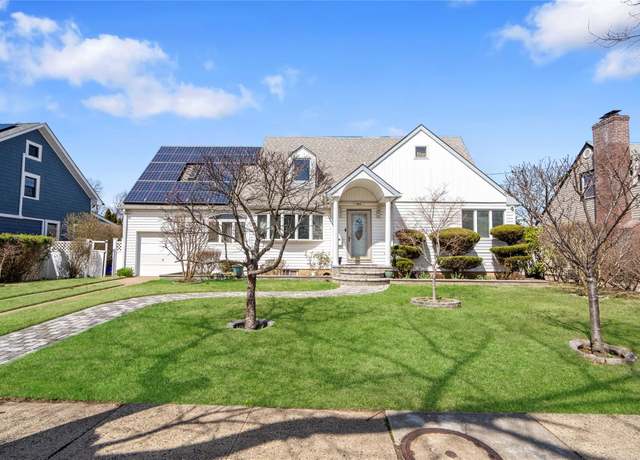 Property at 487 Baldwin Ave, North Baldwin, NY 11510, 5 beds, 3 baths