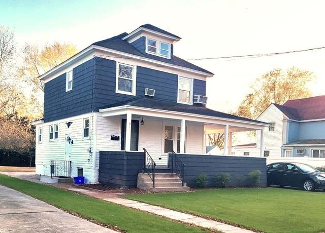 Property at 964 Pacific St, Baldwin, NY 11510, 3 beds, 1.5 baths
