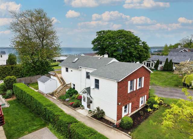 Property at 1250 2nd St, New Suffolk, NY 11956, 3 beds, 2 baths