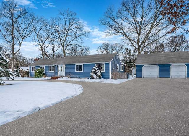 Property at 98 Smithtown Polk Blvd, Centereach, NY 11720, 3 beds, 1.5 baths