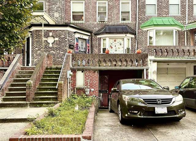 Property at 67-36 Austin St, Forest Hills, NY 11375, 4 beds, 2.5 baths