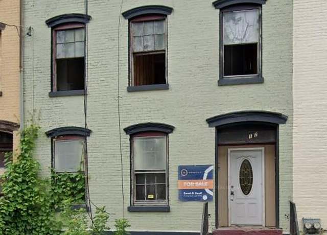 Property at 172 Chambers St, Newburgh, NY 12550, 7 beds, 3 baths