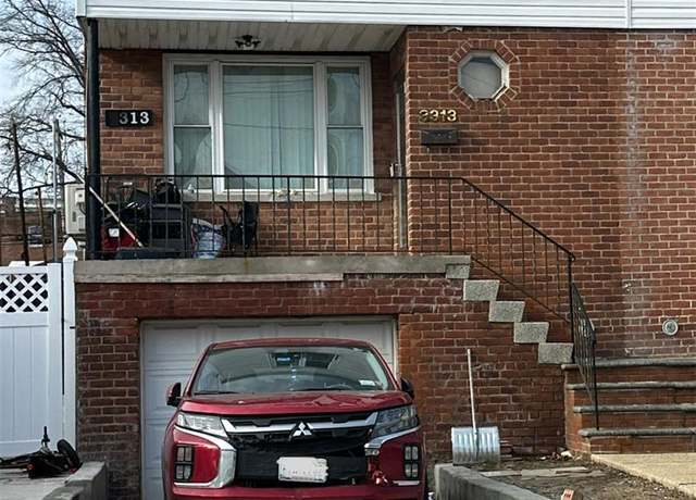 Property at 3313 Mickle Ave, Bronx, NY 10469, 3 beds, 1.5 baths