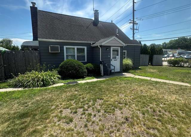 Property at 2 Bluespruce Rd, Levittown, NY 11756, 4 beds, 2 baths