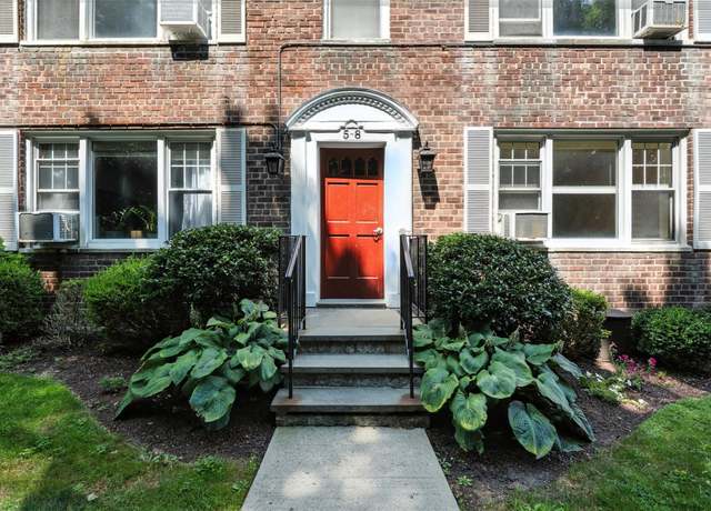 Property at 14 Soundview Ave #8, White Plains, NY 10606, 3 beds, 1.5 baths