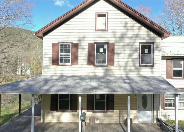 Property at 170 Cooks Falls Store Rd, Roscoe, NY 12776, 8 beds, 3.5 baths