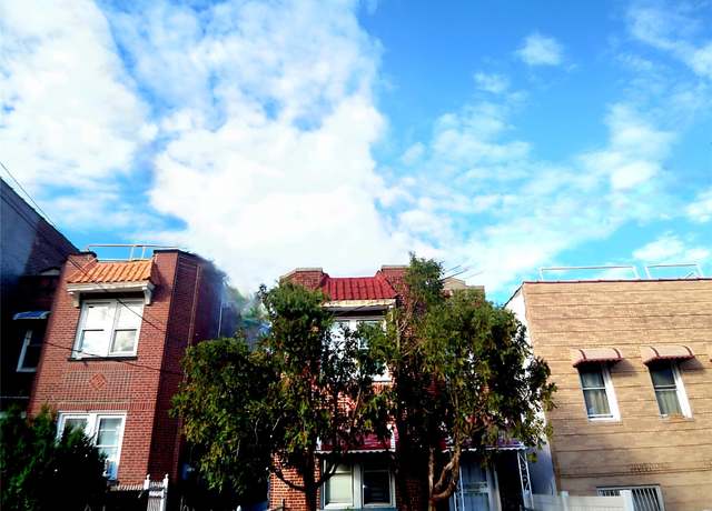 Property at 1719 Bussing Ave, Bronx, NY 10466, 4 beds, 2 baths