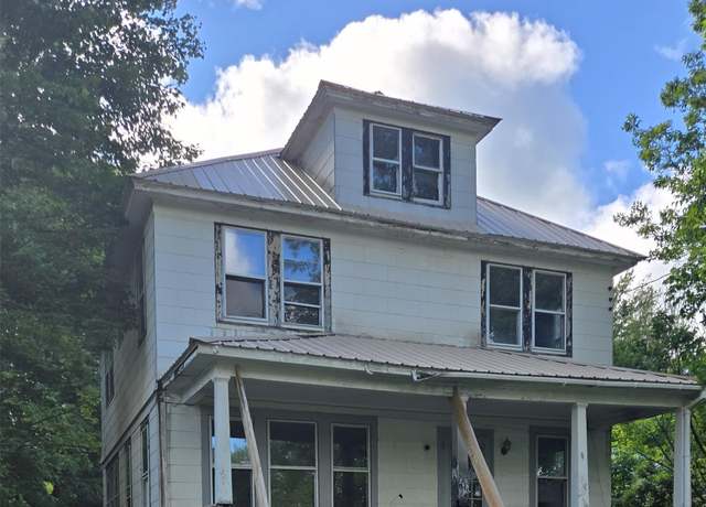 Property at 325 Hurleyville Main St, Hurleyville, NY 12747, 4 beds, 1 bath