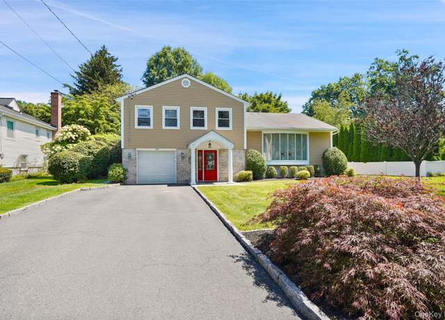 Property at 85 Vernon Dr, Scarsdale, NY 10583, 4 beds, 2.5 baths