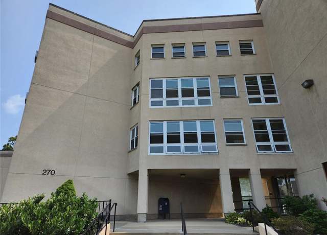 Property at 270 Lowndes Ave #213, Huntington Station, NY 11746, 1 bed, 1 bath