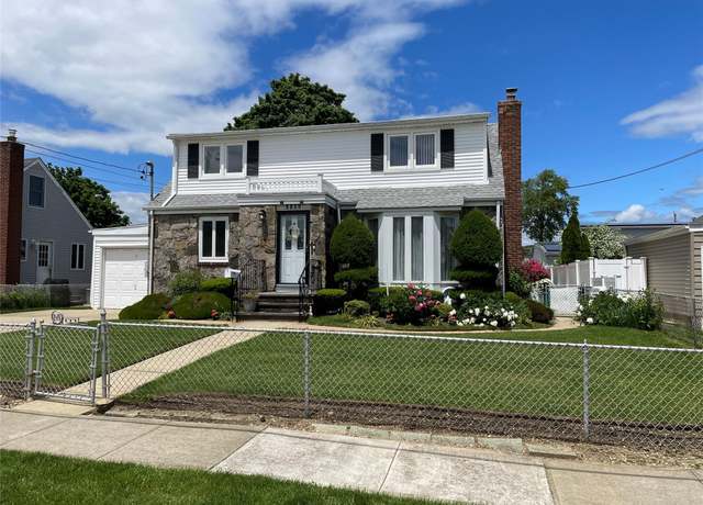 Property at 2495 5th Ave, East Meadow, NY 11554, 5 beds, 2 baths