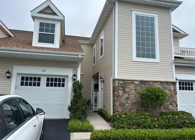 Property at 64 Greentree Ct, Shirley, NY 11967, 2 beds, 2 baths