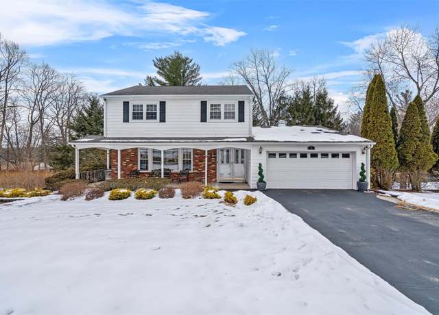 Property at 5 Tioken Rd, Hillcrest, NY 10977, 4 beds, 3.5 baths