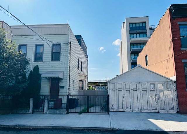 Property at 3636 32nd St, Astoria, NY 11106, 4 beds, 3 baths