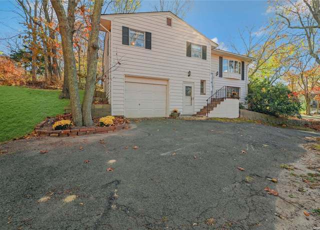 Property at 36 Wildwood Rd, Wading River, NY 11792, 3 beds, 2 baths