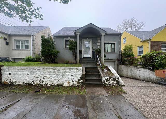 Property at 548 S 10th Ave, Mount Vernon, NY 10550, 3 beds, 2.5 baths