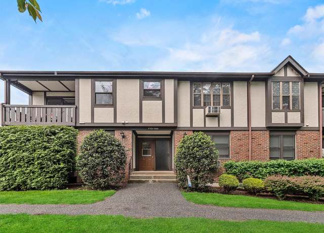Property at 779 Sierra Vista Ln, Valley Cottage, NY 10989, 1 bed, 1.5 baths